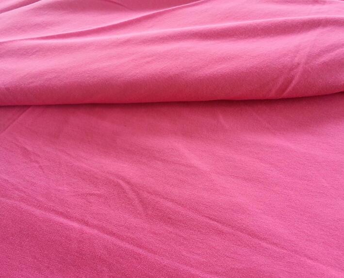 四面彈是什么面料？四面彈面料穿起來(lái)熱嗎？