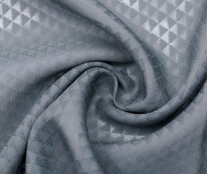 真絲和桑蠶絲哪個貴？真絲與桑蠶絲的區(qū)別